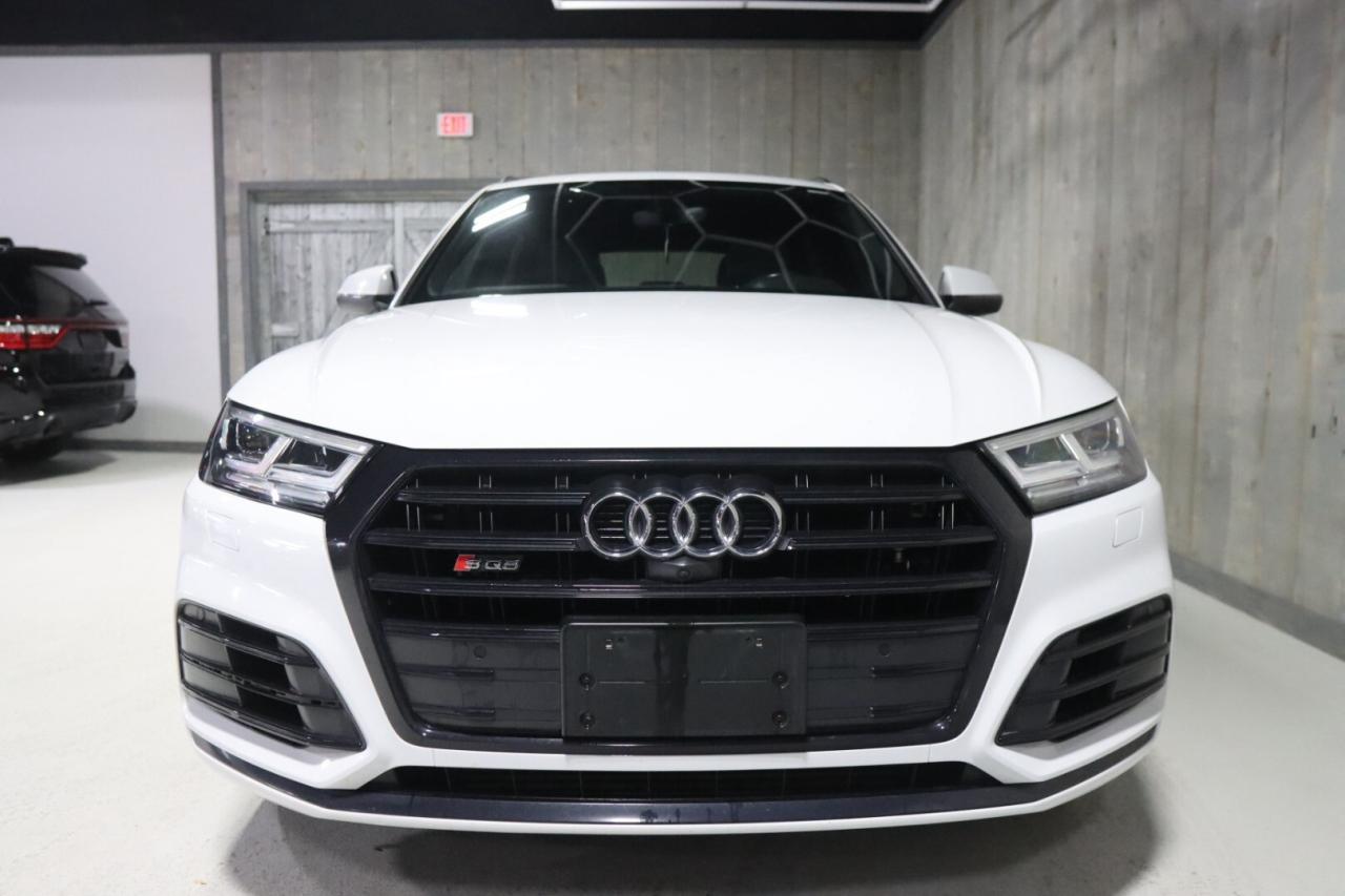 2020 Audi SQ5 TECHNIK 3.0T  FULL SERVICE RECORDS  BLACK OPTICS Photo3