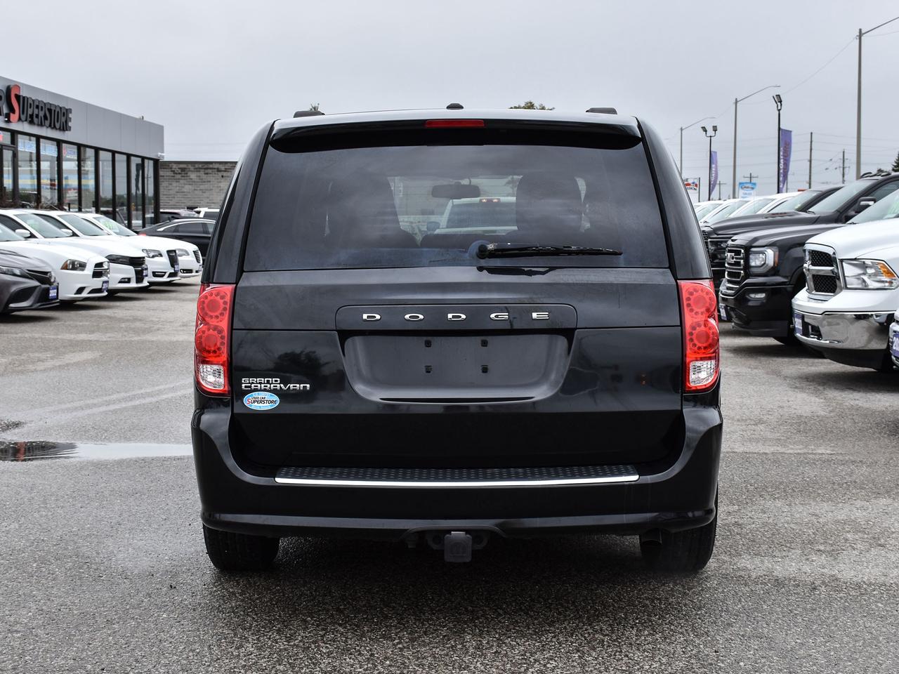 2016 Dodge Grand Caravan SXT Premium Plus ~Power Seat ~Rear Air ~Stow 'N Go Photo4