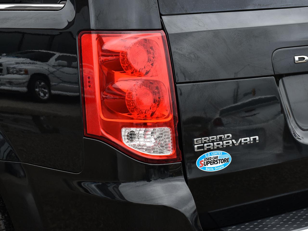 2016 Dodge Grand Caravan SXT Premium Plus ~Power Seat ~Rear Air ~Stow 'N Go Photo