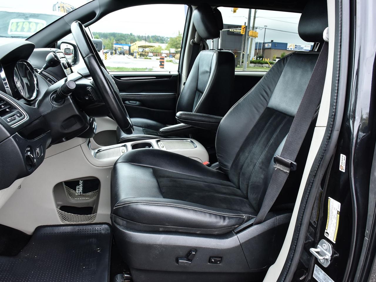 2016 Dodge Grand Caravan SXT Premium Plus ~Power Seat ~Rear Air ~Stow 'N Go Photo