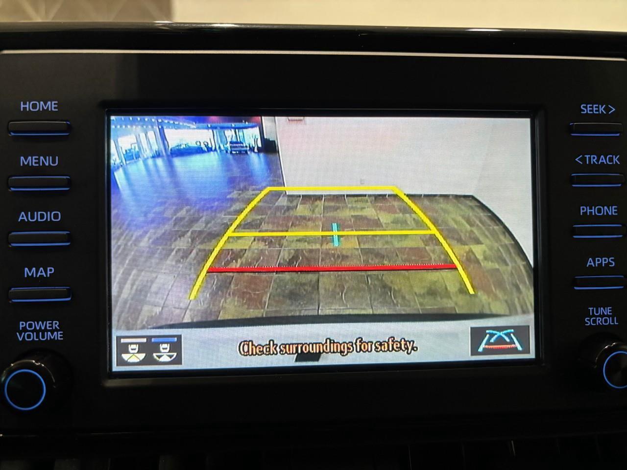 2022 Toyota RAV4 LE Photo