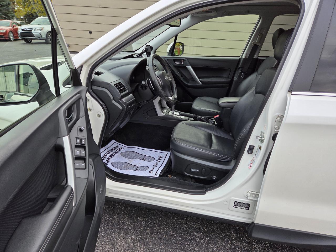 2014 Subaru Forester 5dr Wgn Auto 2.0XT Touring Photo