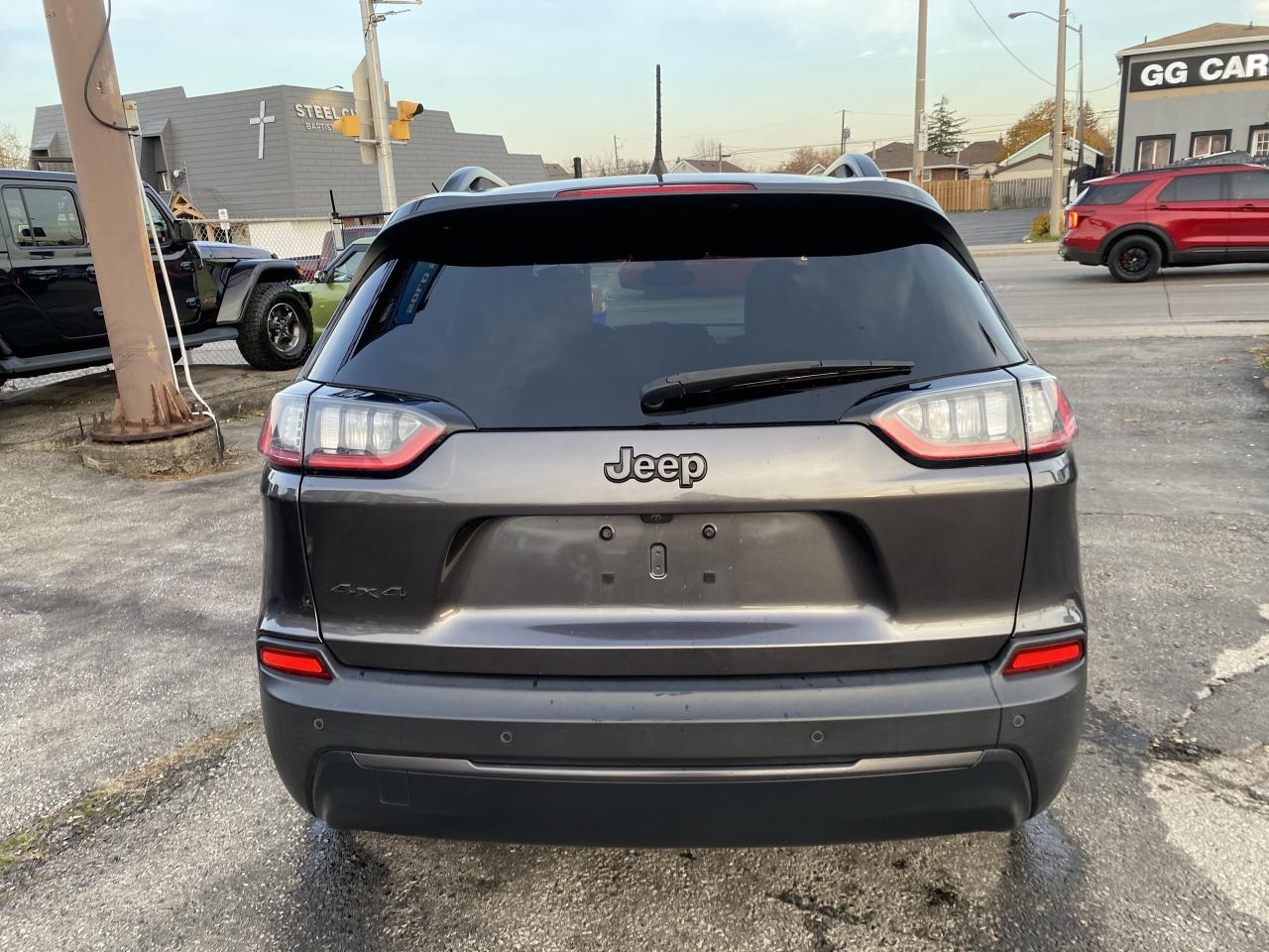 2021 Jeep Cherokee 80th Anniversary 4x4 Photo3