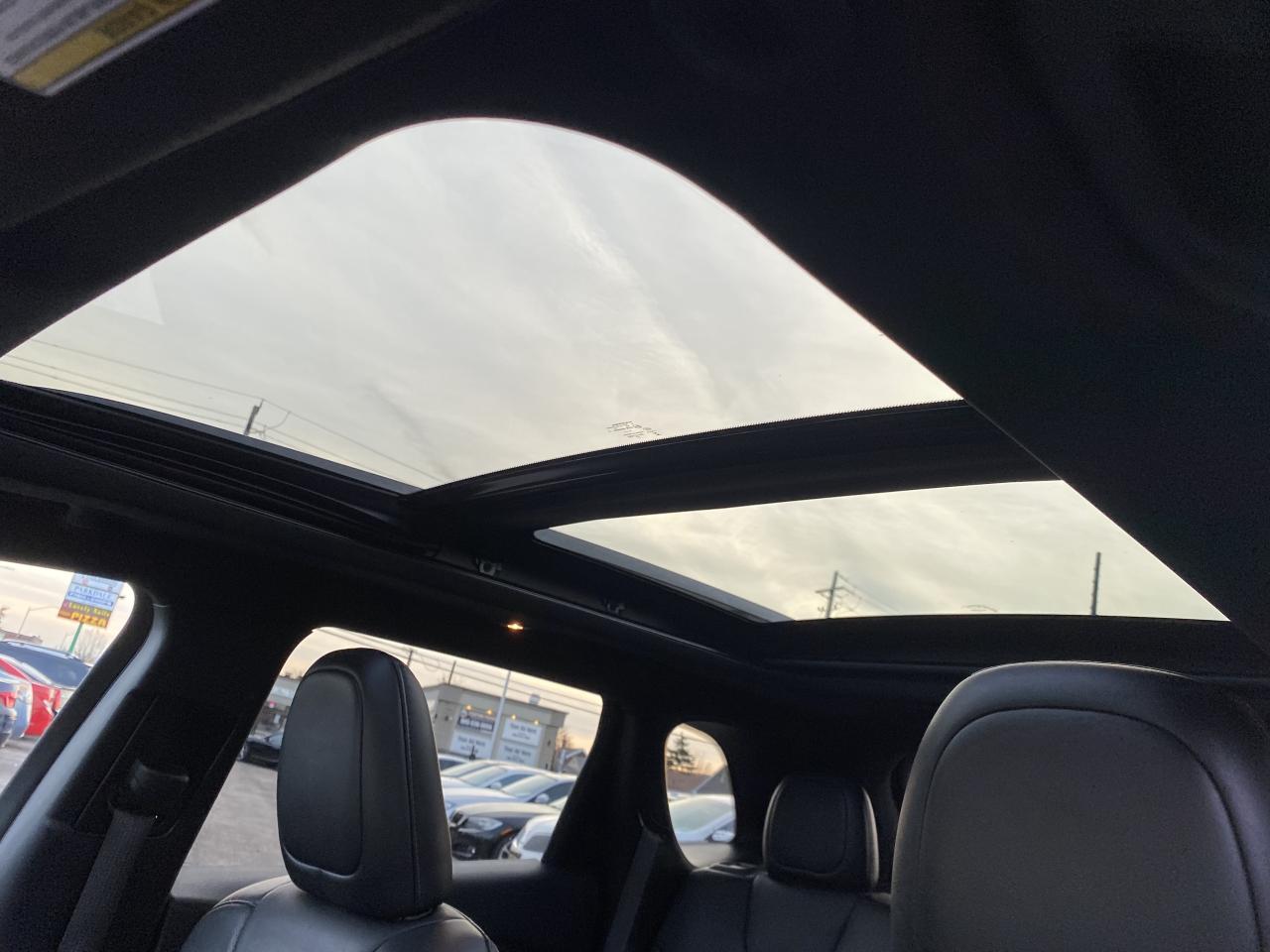 2021 Jeep Cherokee 80th Anniversary 4x4 Photo4