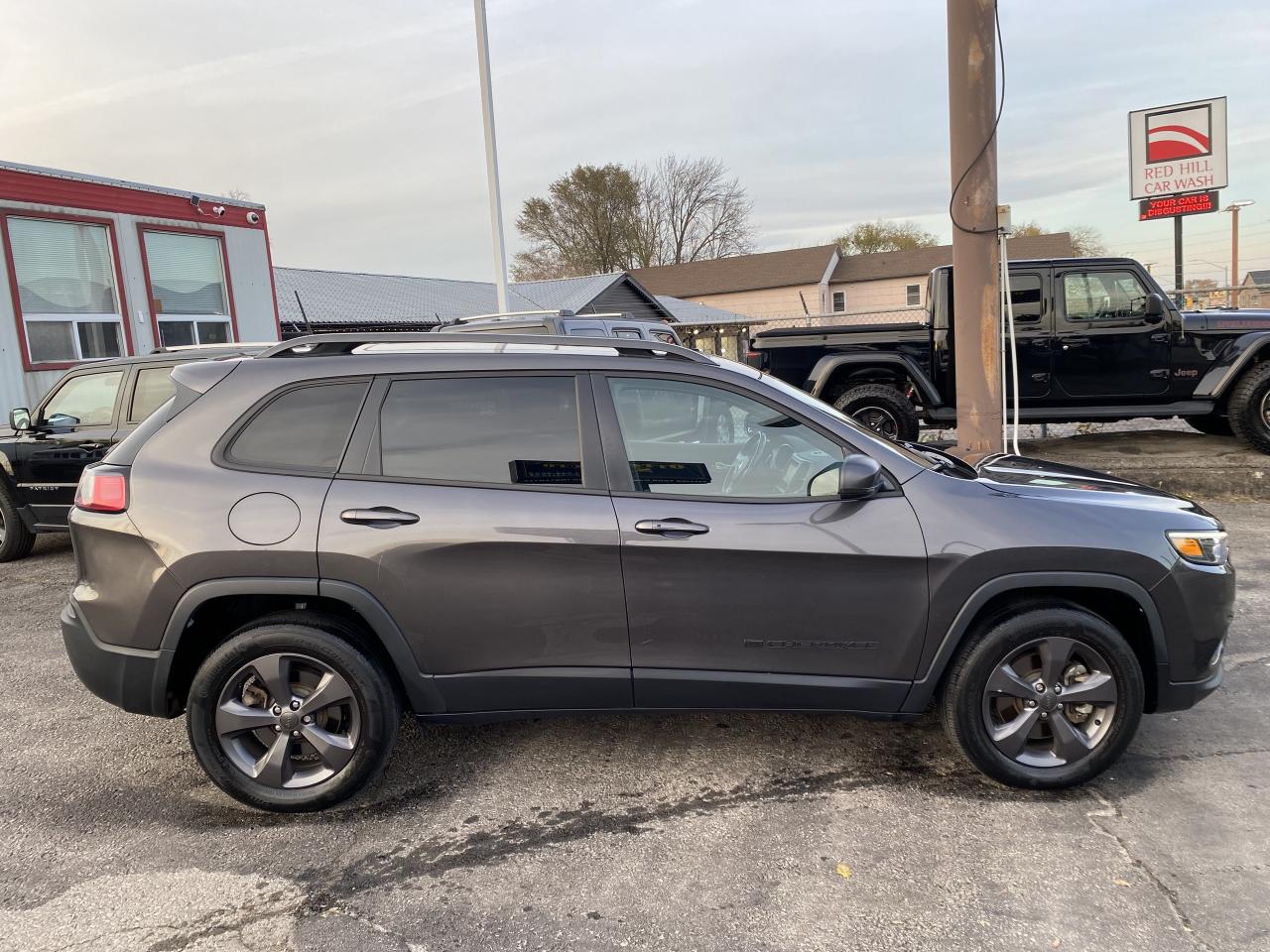 2021 Jeep Cherokee 80th Anniversary 4x4 Photo