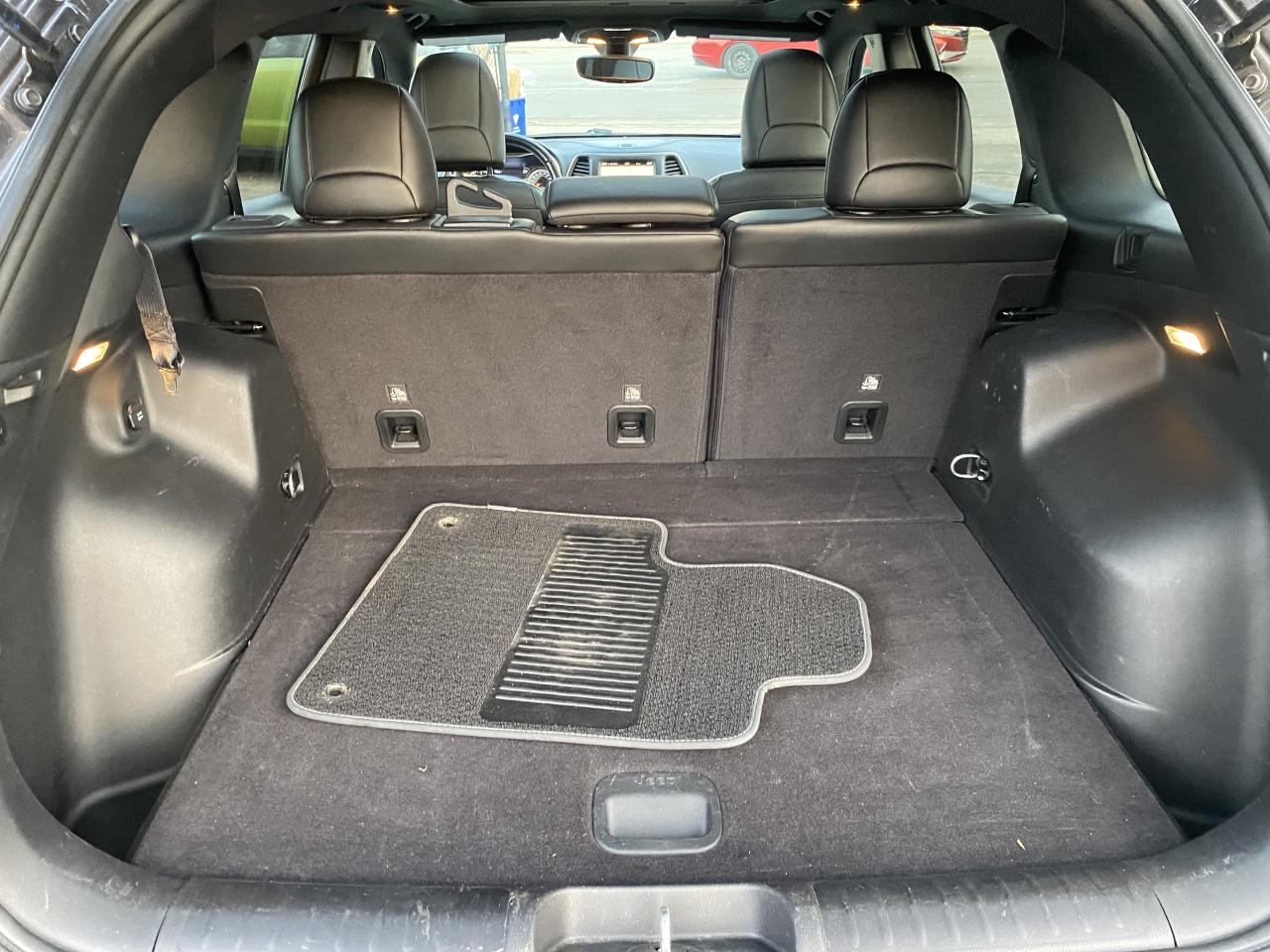 2021 Jeep Cherokee 80th Anniversary 4x4 Photo