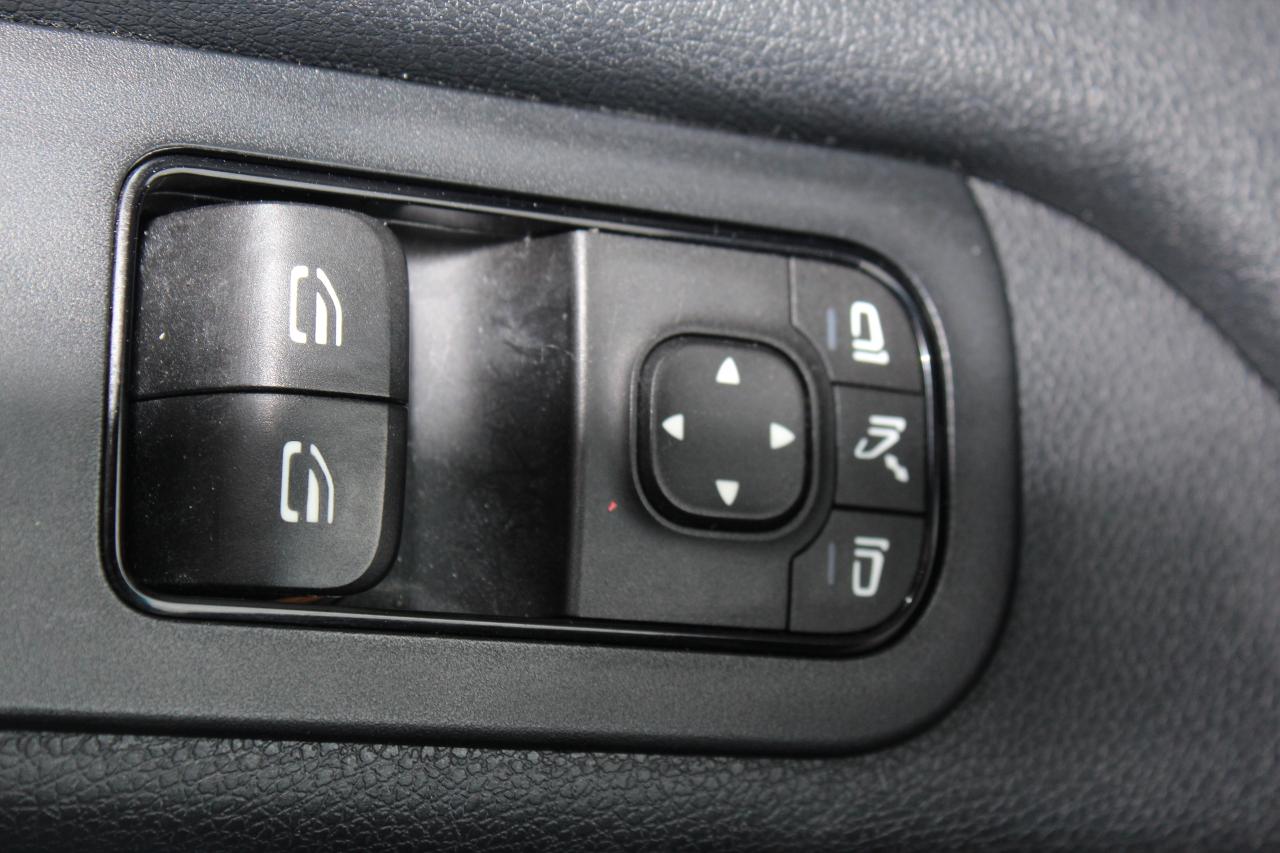 2019 Mercedes-Benz Sprinter Cargo Van 4X4" - 3 SEATER LEATHER" - "3.0L DIESEL Photo