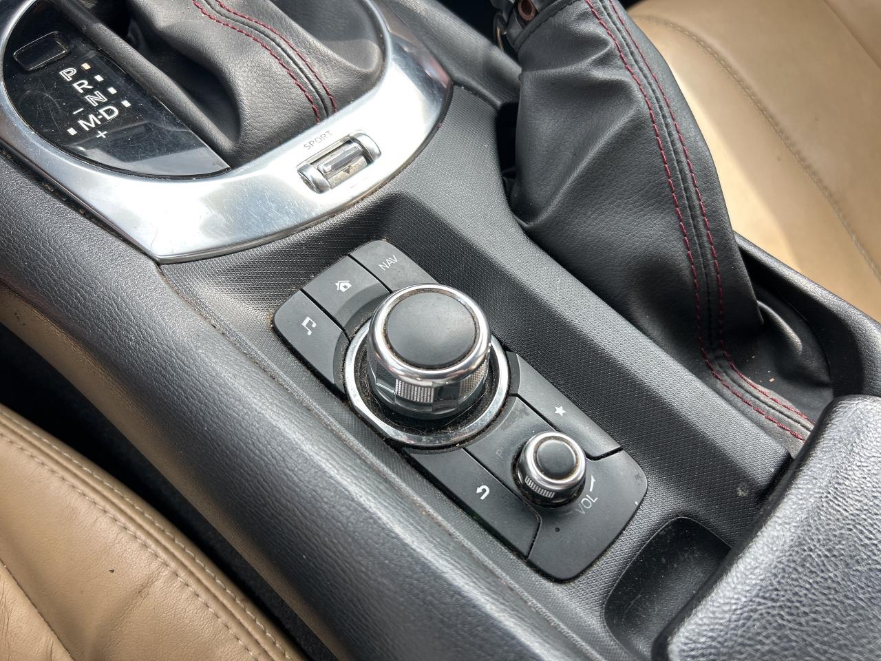 2016 Mazda MX-5 GT, AUTO, CLEAN CARFAX, LEATHER, CONVERTIBLE! Photo