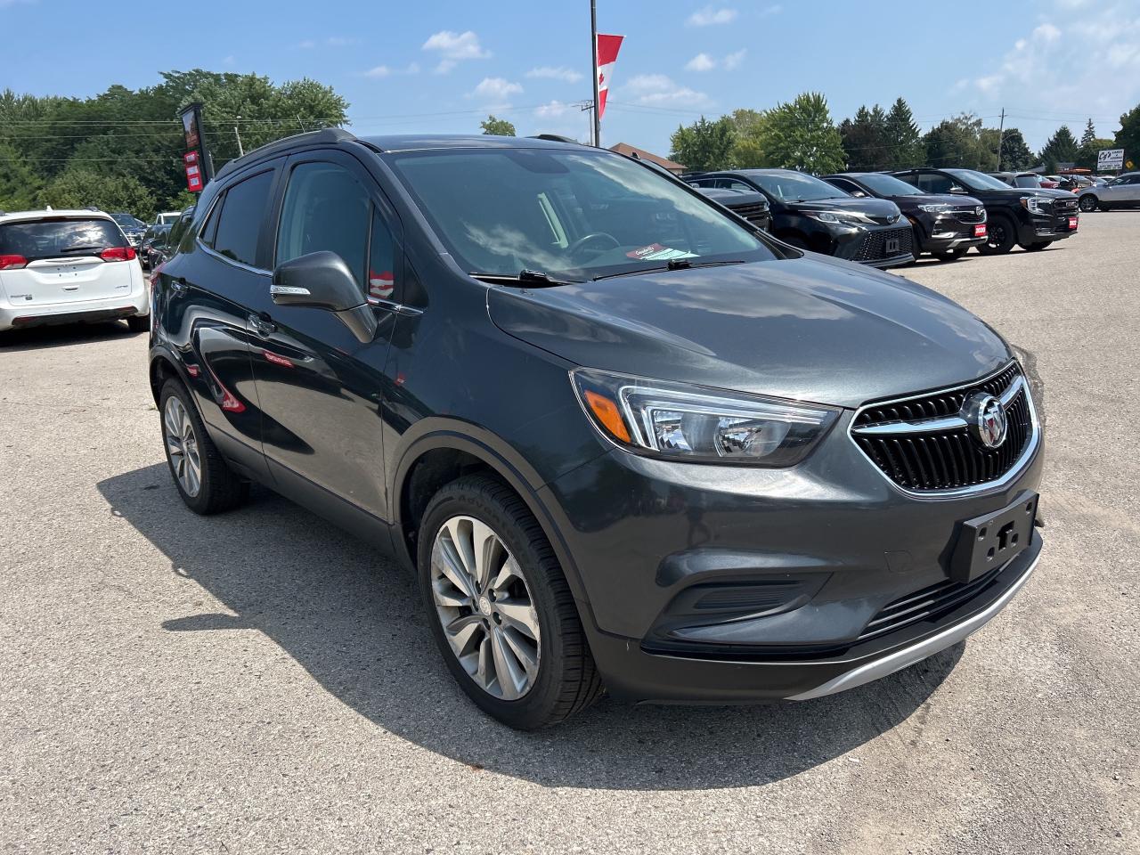 2017 Buick Encore PREFERRED, CLEAN CARFAX, POWER SEATS, AWD! Photo3