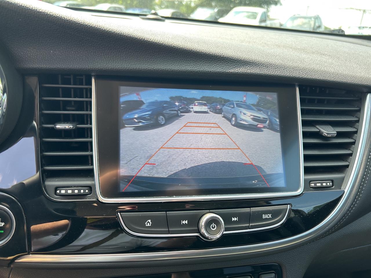 2017 Buick Encore PREFERRED, CLEAN CARFAX, POWER SEATS, AWD! Photo