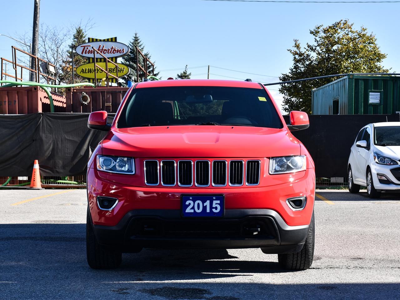 2015 Jeep Grand Cherokee Laredo 4x4 ~Bluetooth ~Power seats ~Alloys ~A/C Photo2