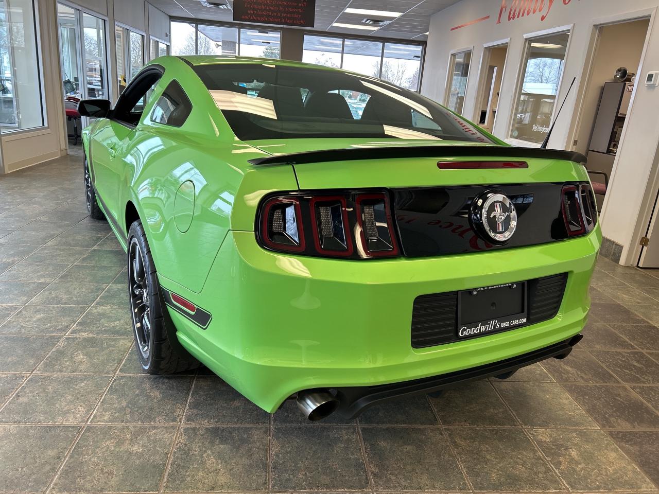 2013 Ford Mustang BOSS 302, RED TRACK KEY! MANUAL TRANSMISSION! Photo