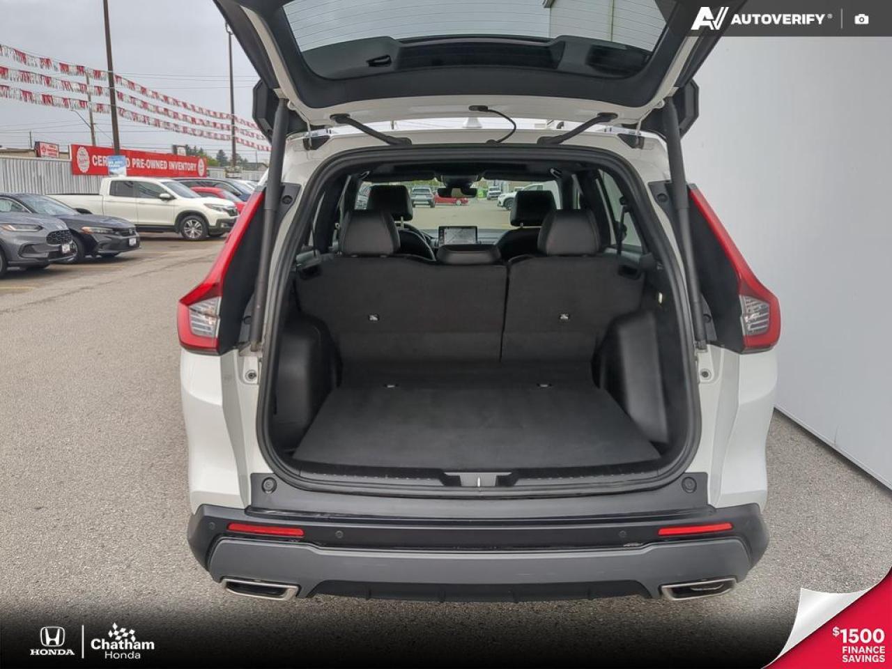 2023 Honda CR-V Hybrid AWD Touring Hybrid - One Owner! No Accidents!  7yr Photo