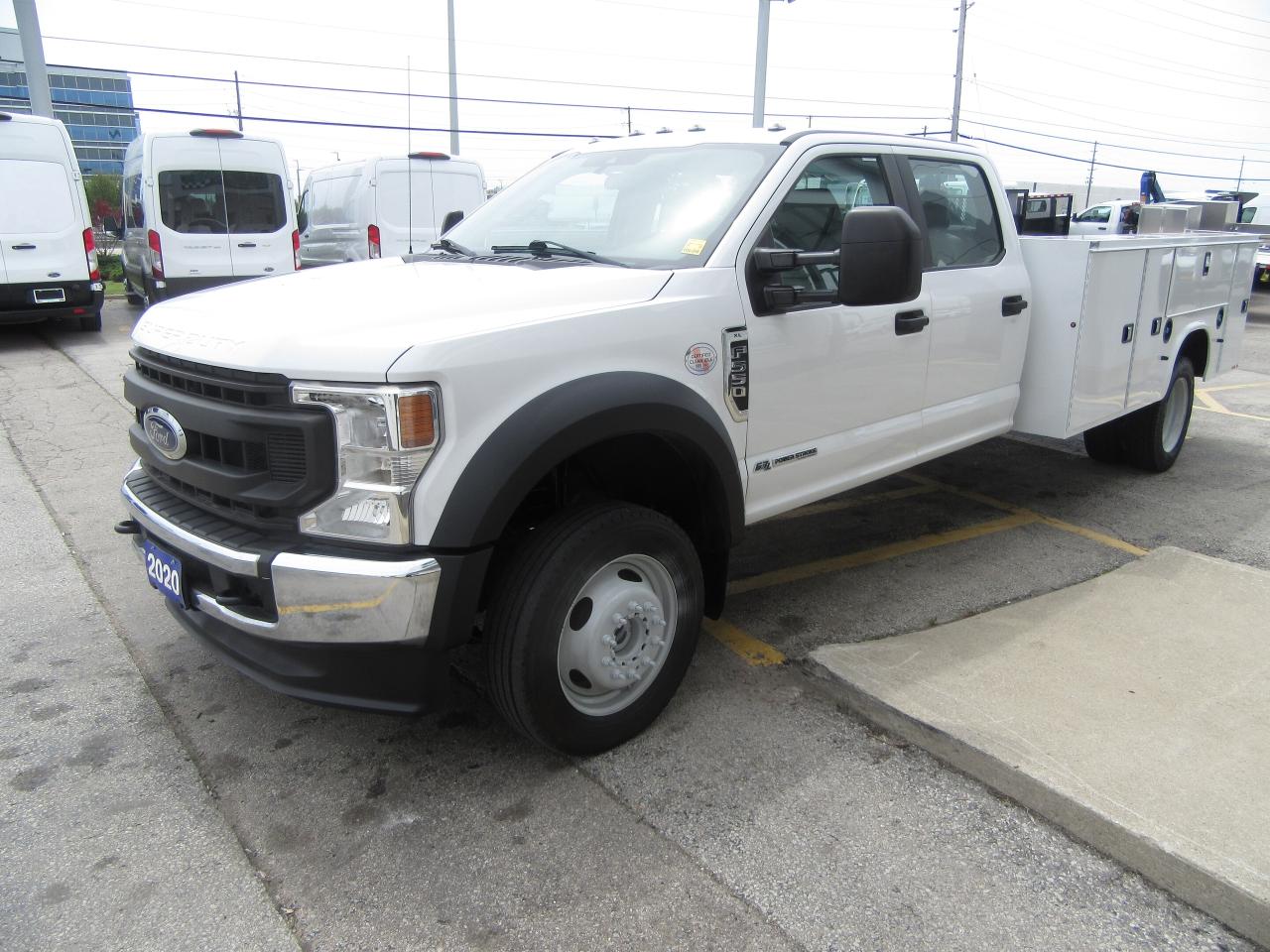 2020 Ford Super Duty F-550 DIESEL 4X4 CREW WITH NEW KNAPHEIDE SERVICE BODY Photo