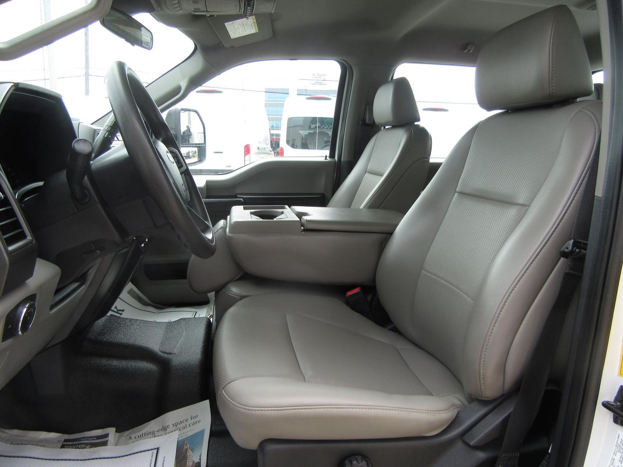 2020 Ford Super Duty F-550 DIESEL 4X4 CREW WITH NEW KNAPHEIDE SERVICE BODY Photo