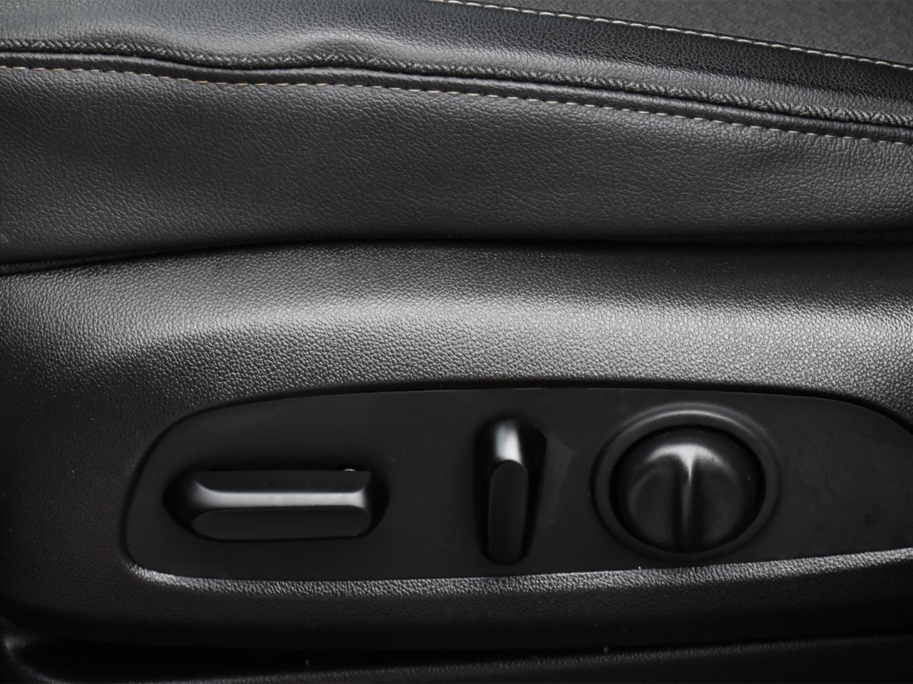 2021 Buick Encore GX AWD Preferred ~Heated Seats~Bluetooth ~Alloys ~Cam Photo