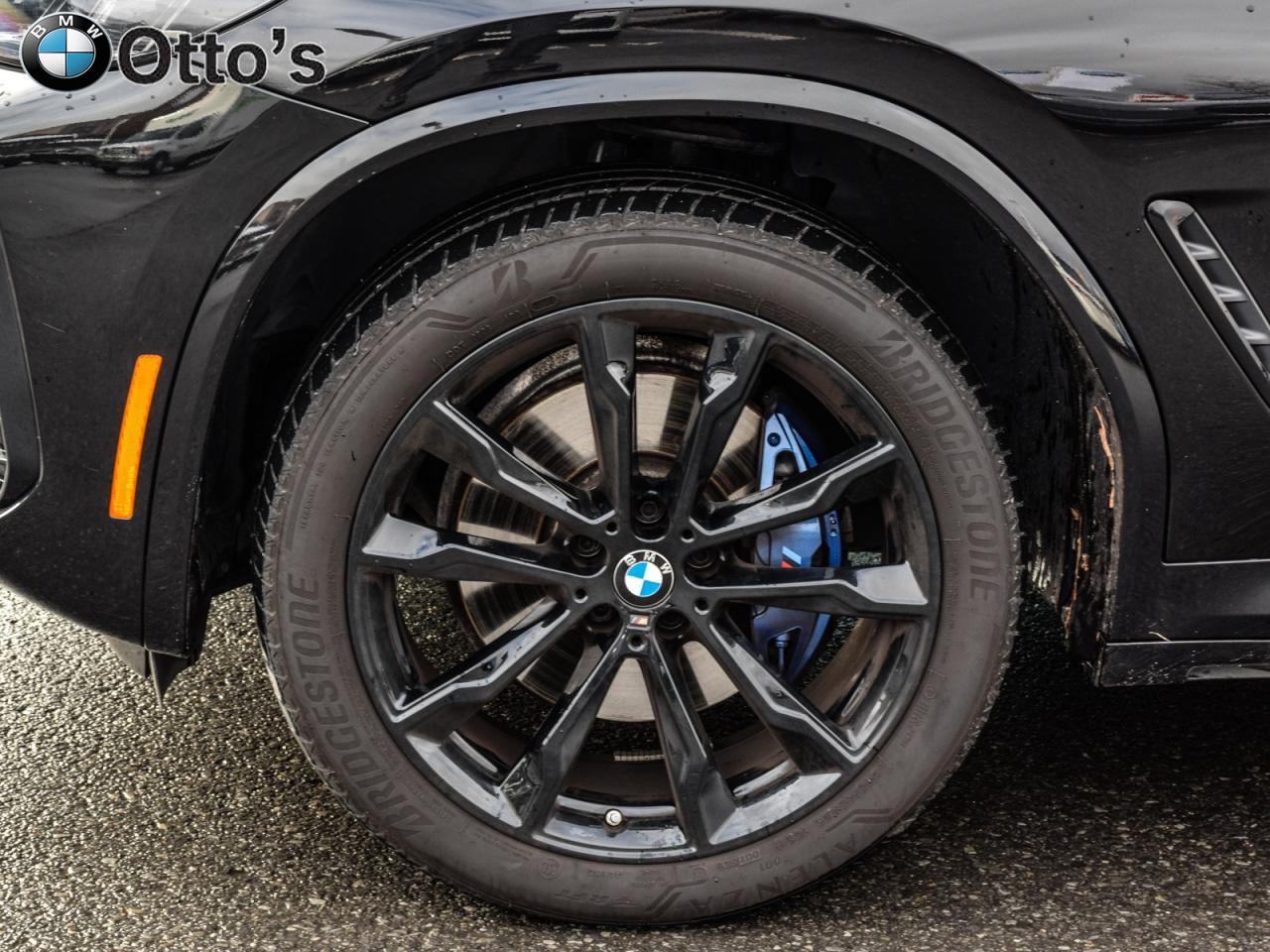 2024 BMW X4 xDrive30i Premium Essential Package M Sport Packag Photo