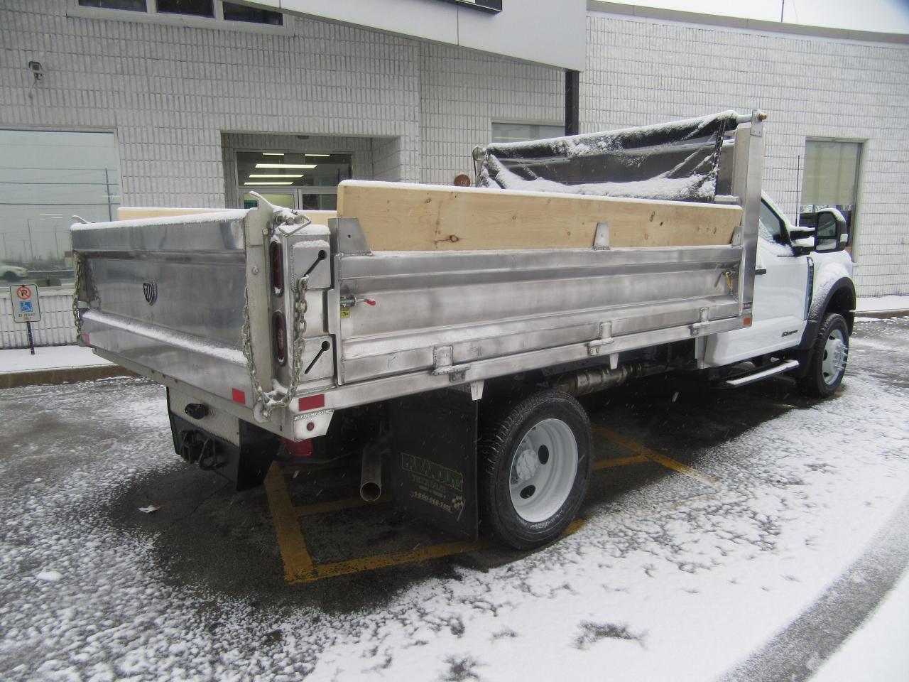 2023 Ford F-550 4X4 DIESEL 12 FT ALUMINUM DUMP BOX Photo