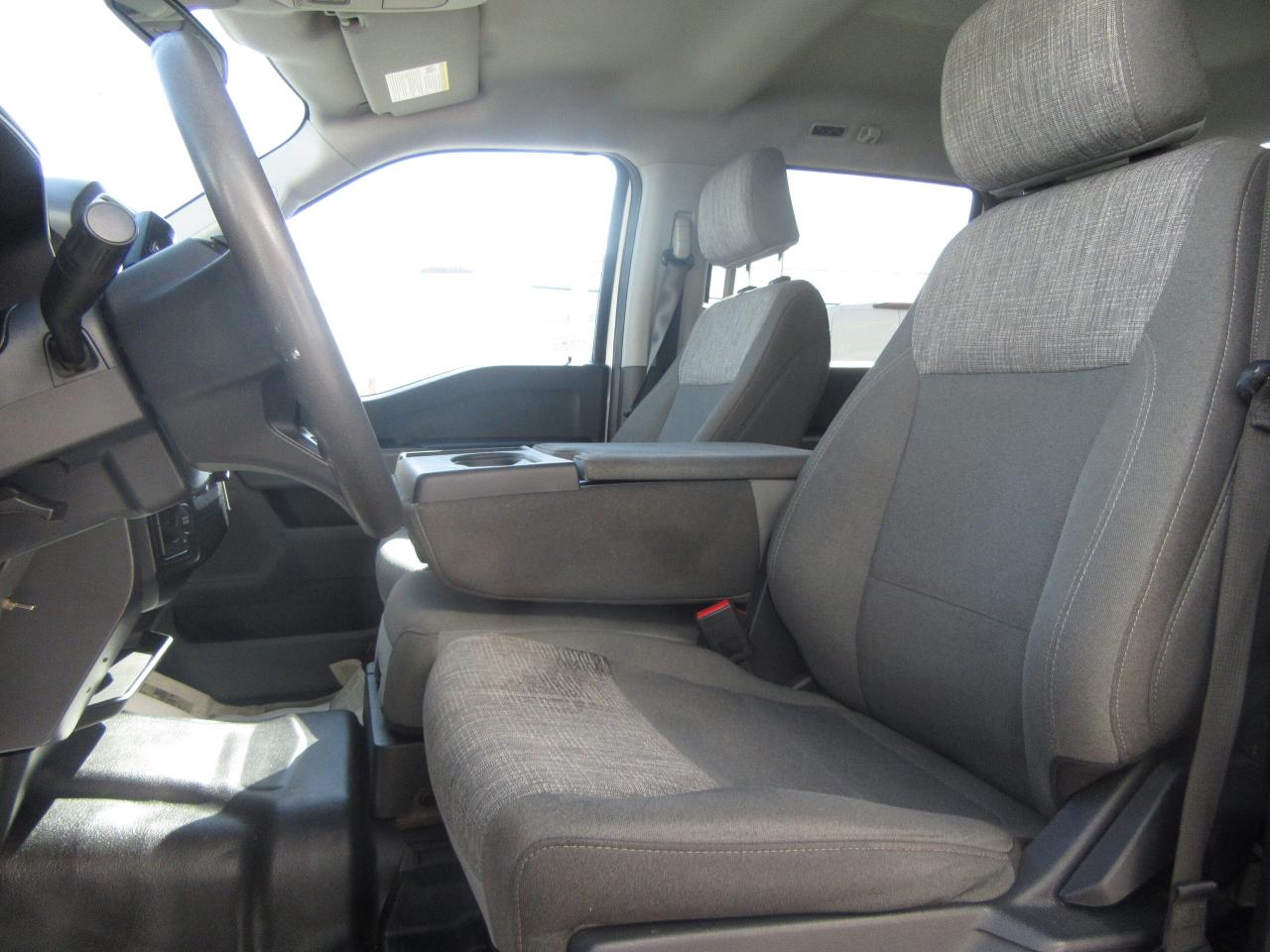 2022 Ford F-150 CREW CAB 4X4 6.5FT BOX XLT Photo