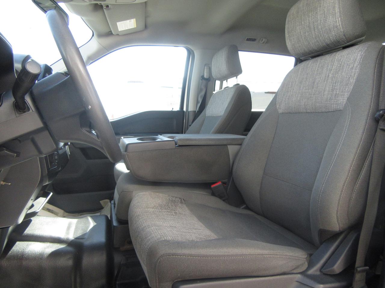 2022 Ford F-150 CREW CAB 4X4 6.5FT BOX XLT Photo