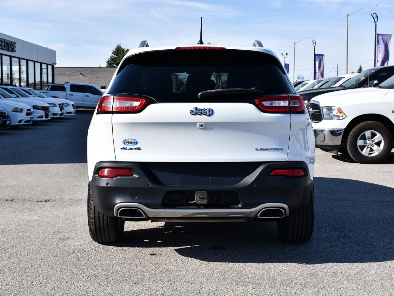 2015 Jeep Cherokee Limited 4x4 ~Nav ~Cam ~Heated Leather ~Bluetooth Photo