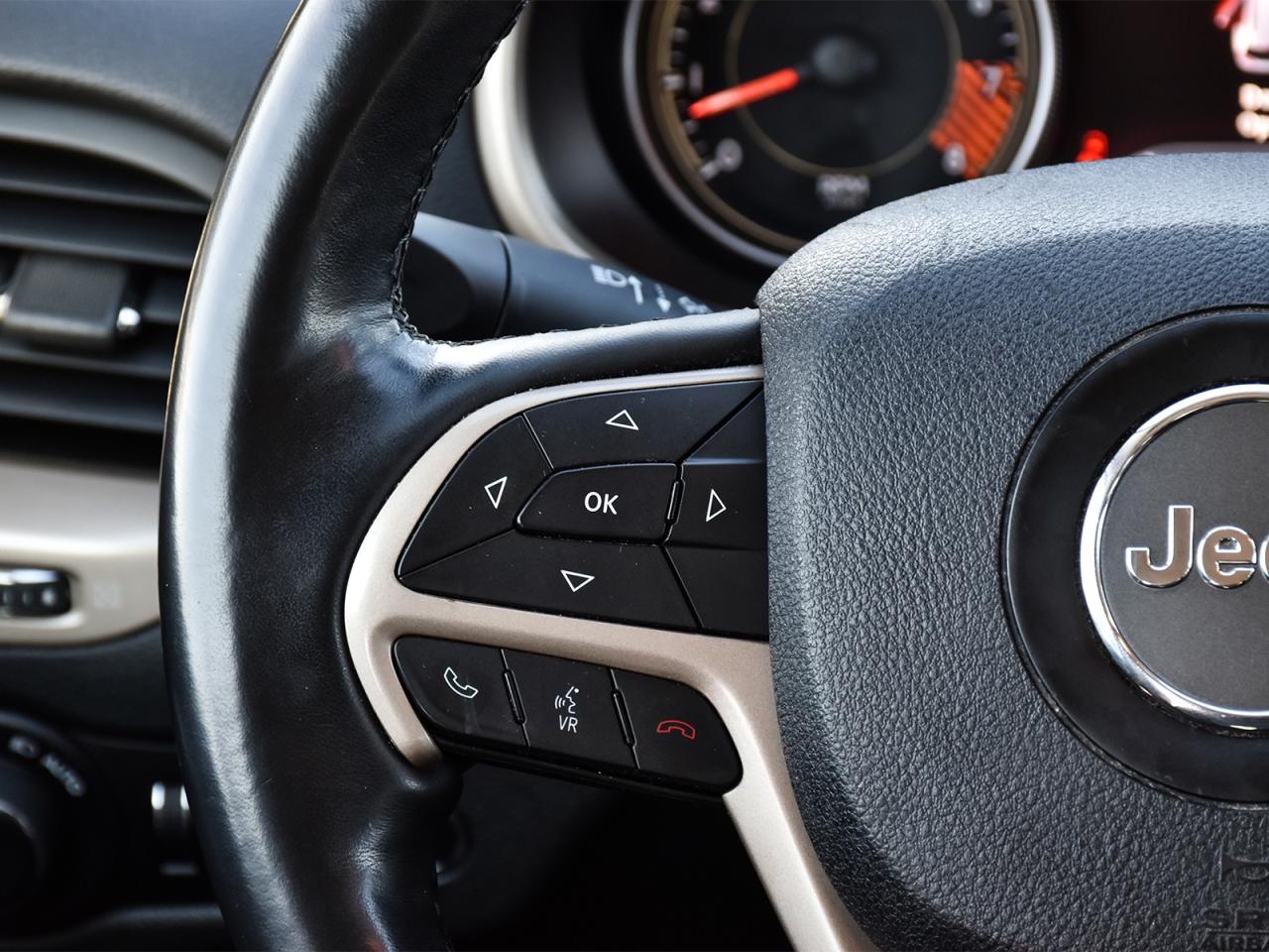 2015 Jeep Cherokee Limited 4x4 ~Nav ~Cam ~Heated Leather ~Bluetooth Photo