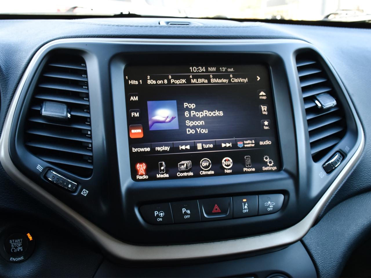 2015 Jeep Cherokee Limited 4x4 ~Nav ~Cam ~Heated Leather ~Bluetooth Photo