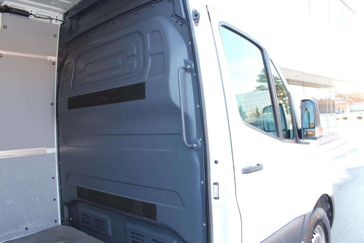 2019 Mercedes-Benz Sprinter Cargo Van 144" - HIGH ROOF - 3.0L DIESEL Photo