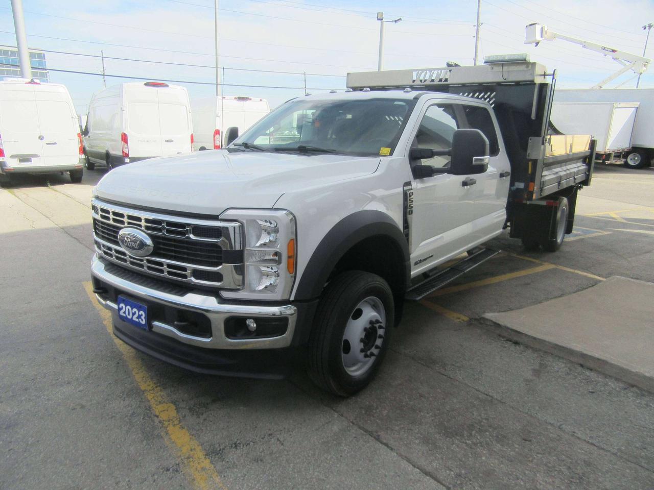 2023 Ford Super Duty F-550 DIESEL 4X4 CREW CAB 12FT STEEL DUMP BOX Photo