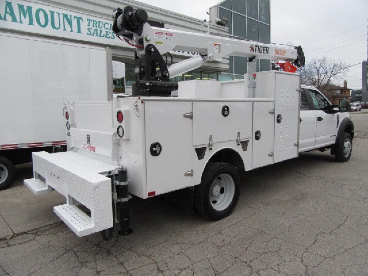 2020 Ford F-550 DIESEL 4X4 CREW NEW SERVICE/BODY & CRANE Photo