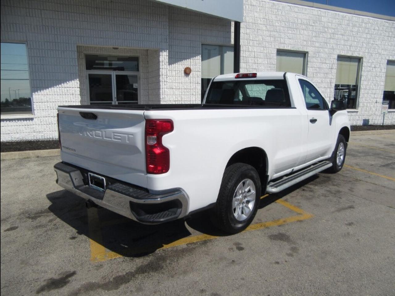 2024 Chevrolet 1500 SILVERADO REGULAR CAB 8FT PICK UP LONG BOX Photo