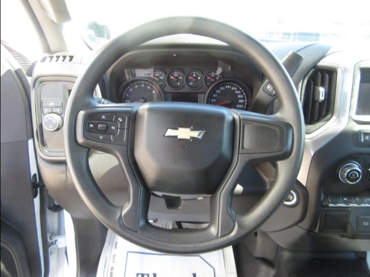 2024 Chevrolet 1500 SILVERADO REGULAR CAB 8FT PICK UP LONG BOX Photo