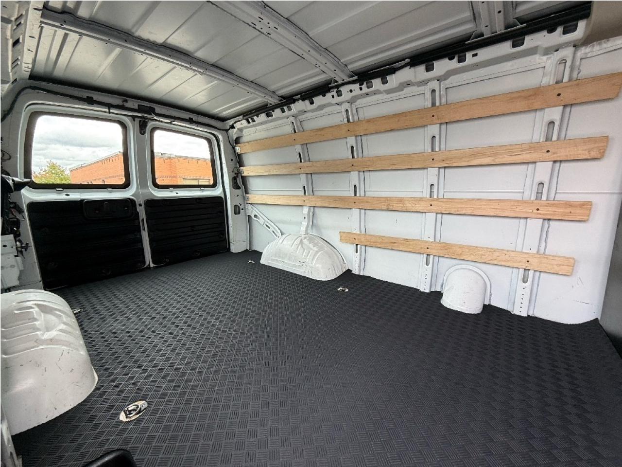 2023 GMC Savana Cargo Van 2500 135 WheelBase CleanCarfax Warranty Certified Photo