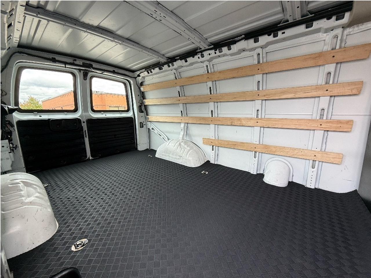 2023 GMC Savana Cargo Van 2500 135 WheelBase CleanCarfax Warranty Certified Photo