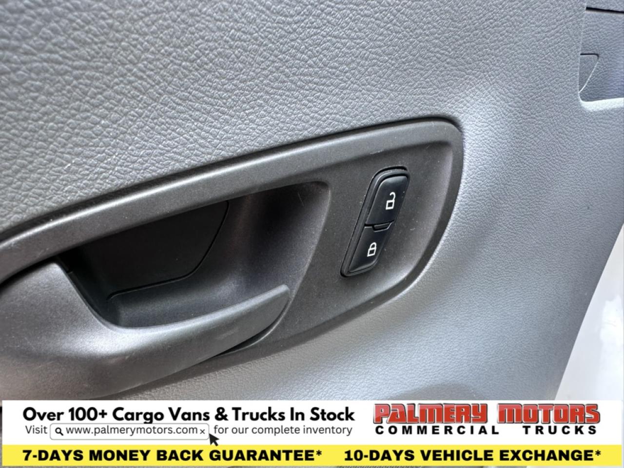 2017 Ford Transit Passenger Wagon 130WB LOW ROOF Photo