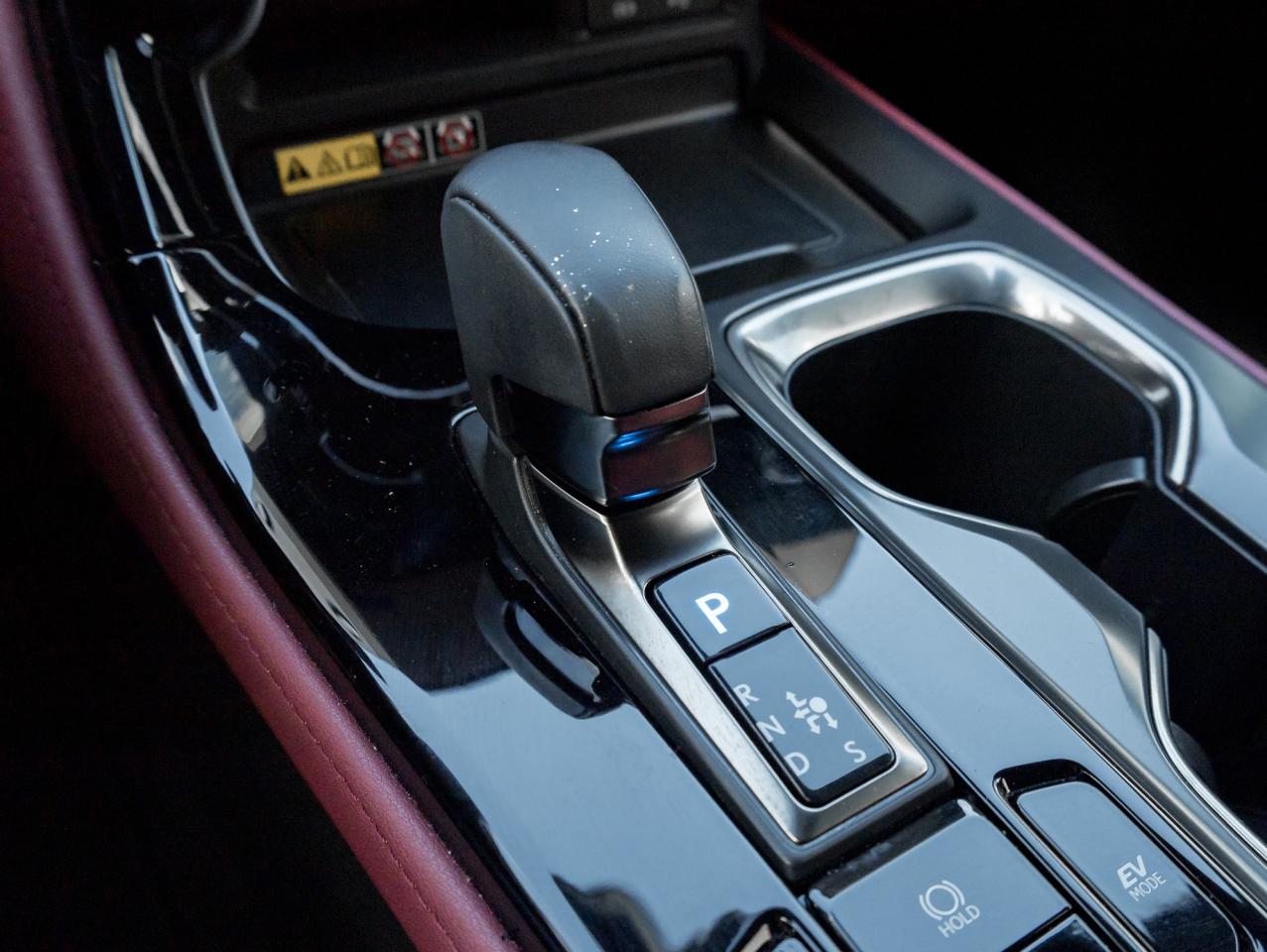 2025 Lexus NX NX 350h AWD/ LOW KM/ SAFETY CERTIFIED/ RED INT Photo