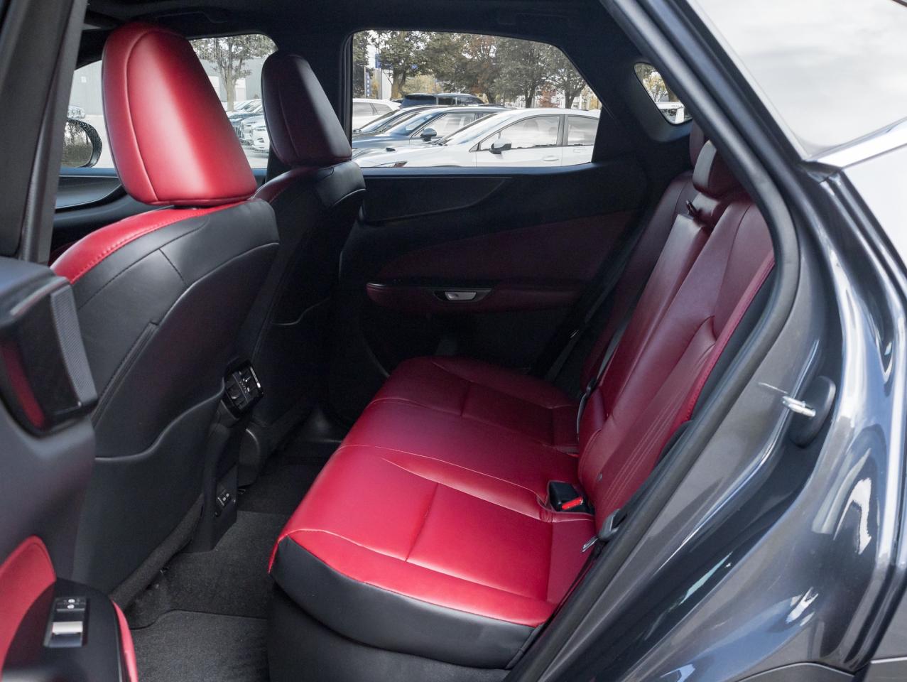 2025 Lexus NX NX 350h AWD/ LOW KM/ SAFETY CERTIFIED/ RED INT Photo