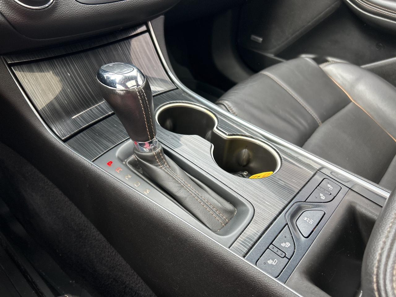 2018 Chevrolet Impala PREMIER, HEATED LEATHER, REMOTE START! Photo