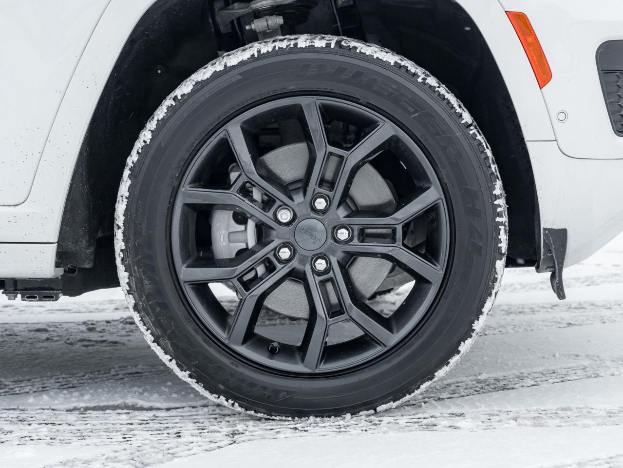 2023 Jeep Grand Cherokee 4xe 30th Anniversary 4x4**NAV**LTHR**PAN/ROOF**+++ Photo