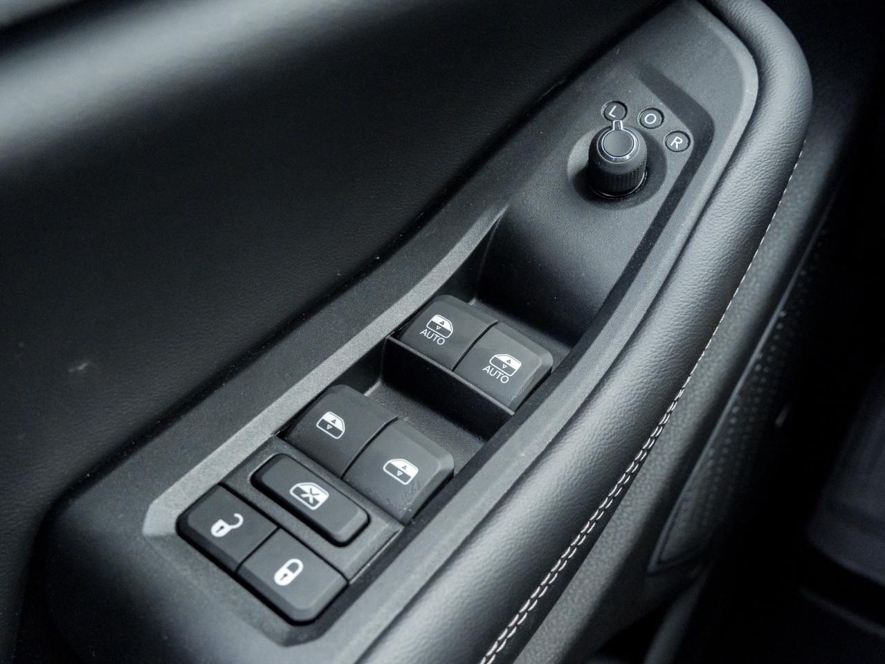 2023 Jeep Grand Cherokee 4xe - 30th Anniversary Photo