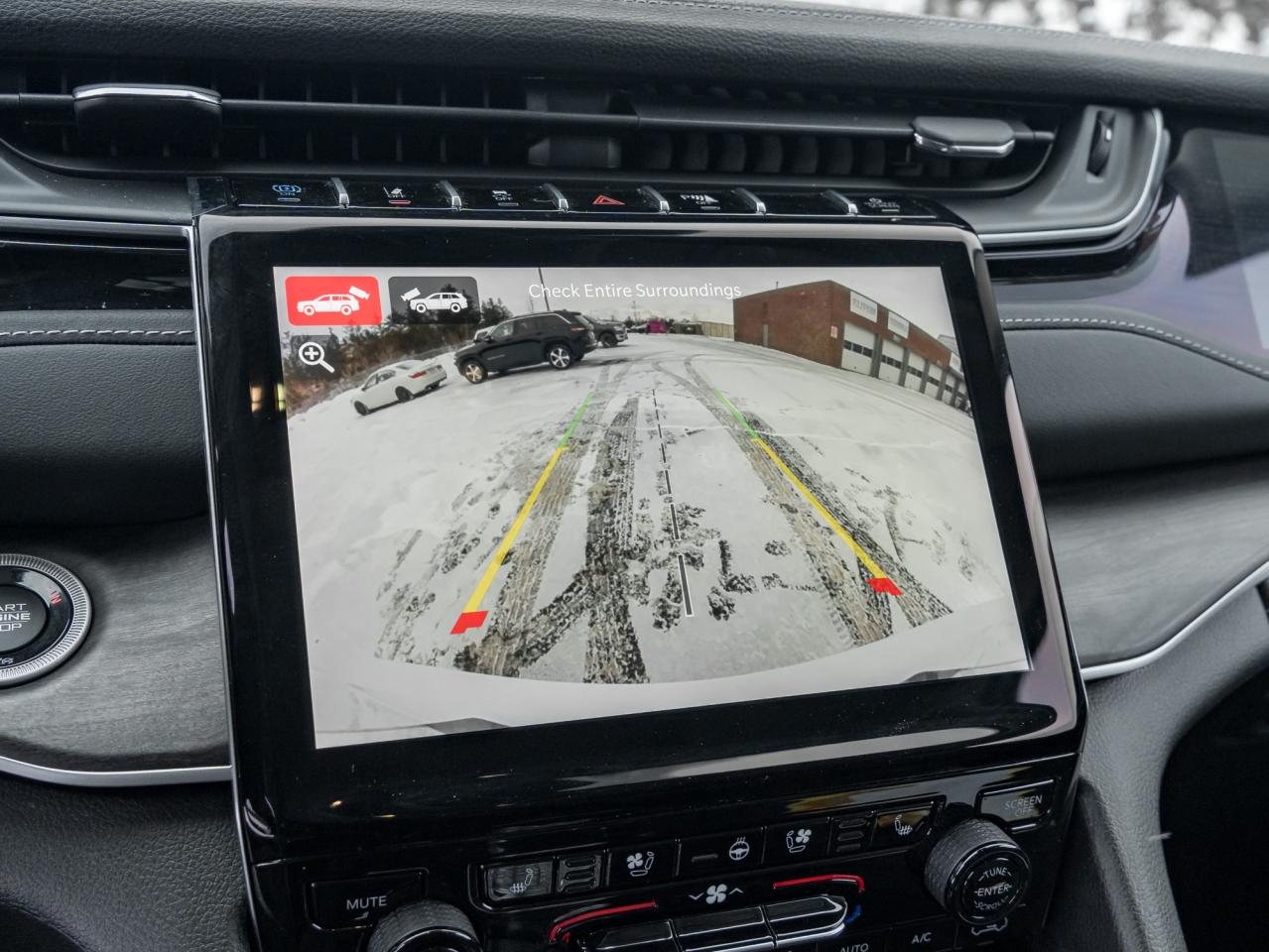 2023 Jeep Grand Cherokee 4xe 30th Anniversary 4x4**NAV**LTHR**PAN/ROOF**+++ Photo