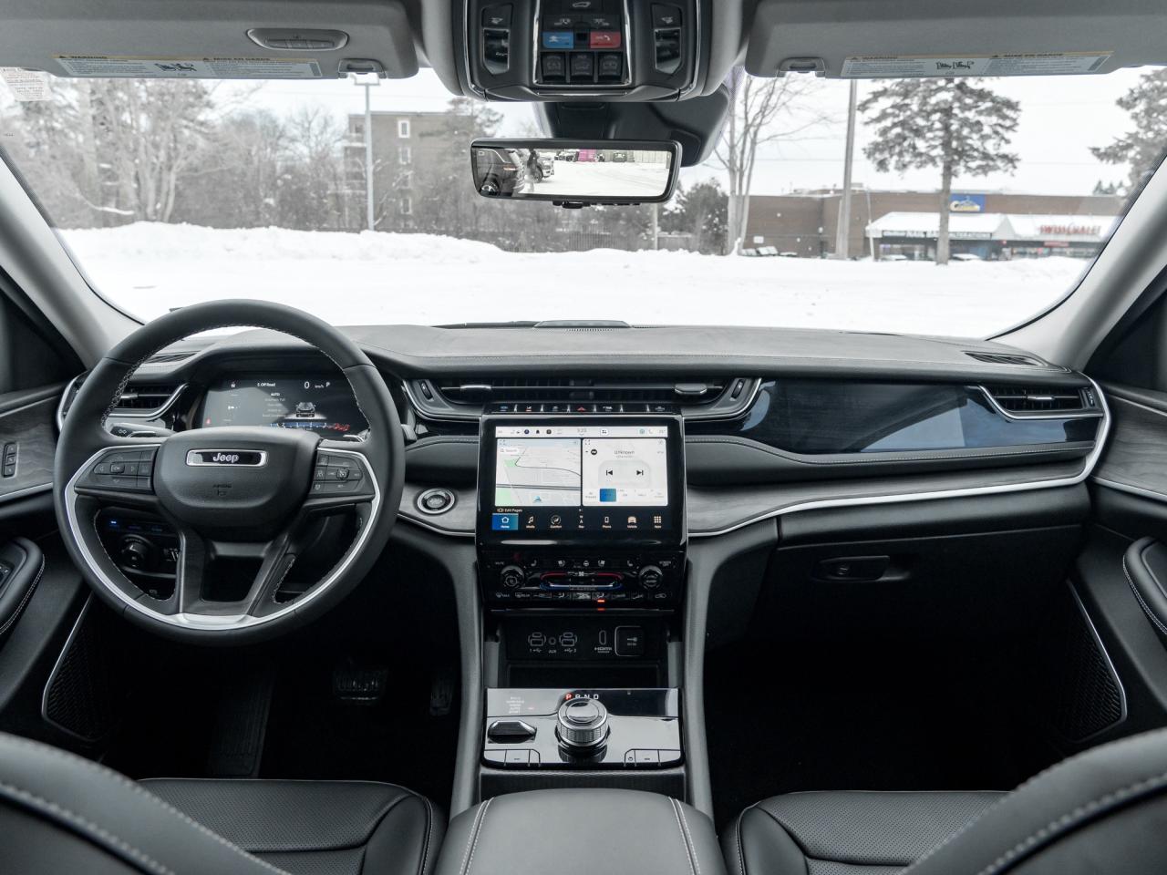 2023 Jeep Grand Cherokee 4xe - 30th Anniversary Photo