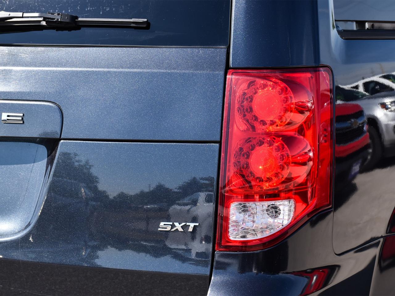 2014 Dodge Grand Caravan SXT ~Camera ~Heated Mirrors ~Rear Air ~Stow 'N Go Photo