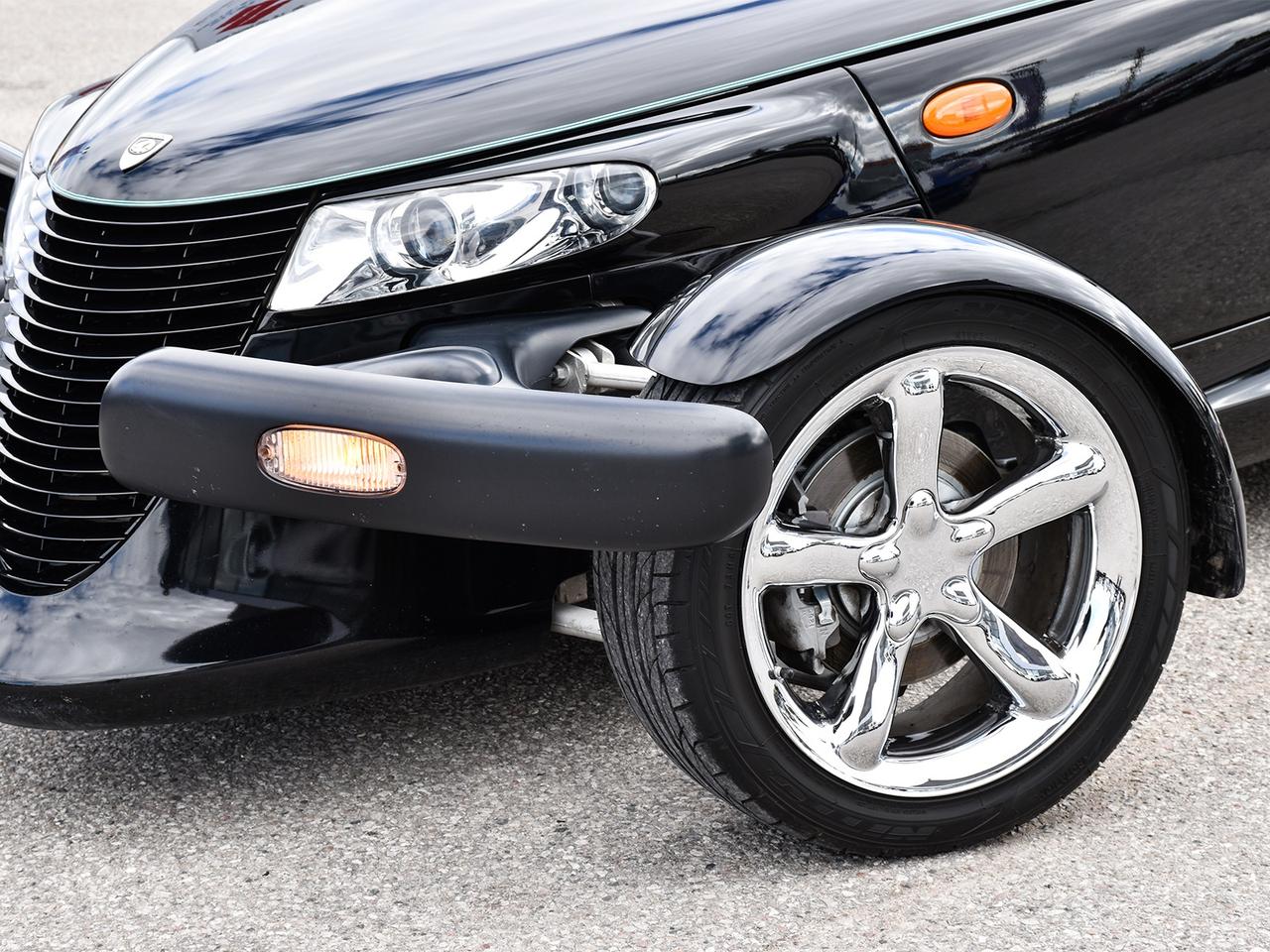 2000 Plymouth Prowler ~Leather ~Chrome Wheels ~ONLY 34,000 KM! ~RARE! Photo