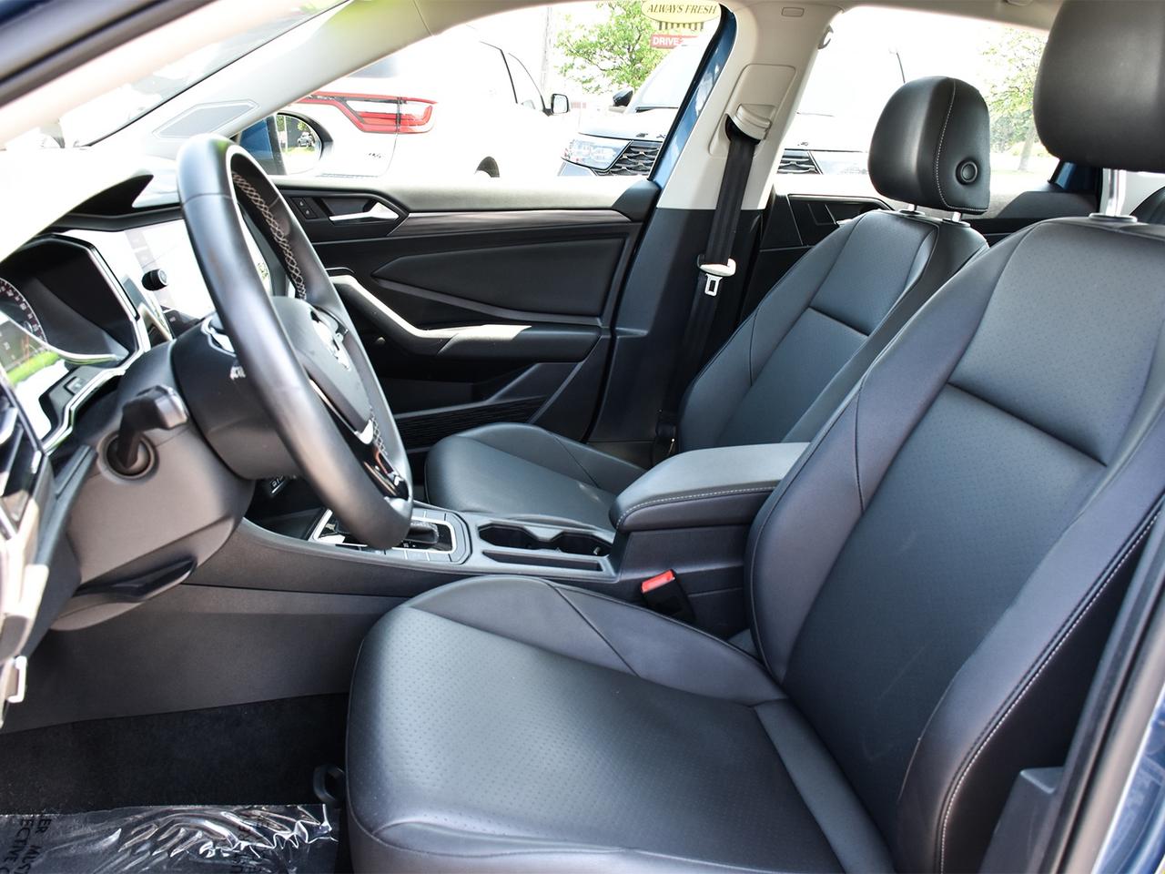 2021 Volkswagen Jetta Highline ~NAV ~Heated Seats/Wheel ~Pano Moonroof Photo