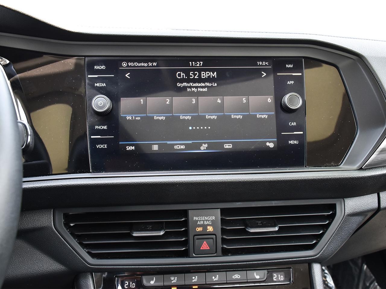 2021 Volkswagen Jetta Highline ~NAV ~Heated Seats/Wheel ~Pano Moonroof Photo