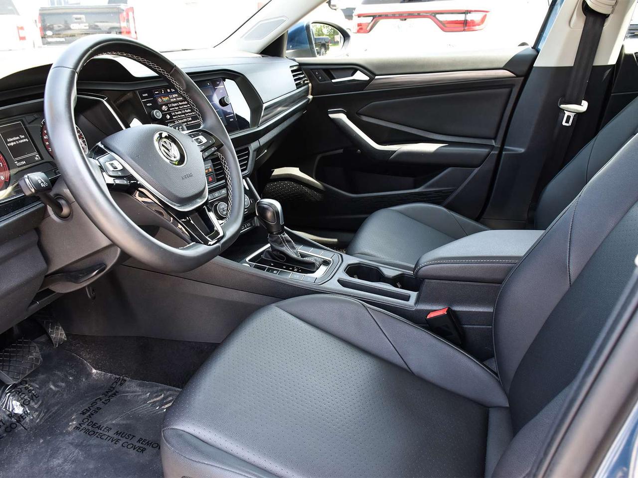 2021 Volkswagen Jetta Highline ~NAV ~Heated Seats/Wheel ~Pano Moonroof Photo