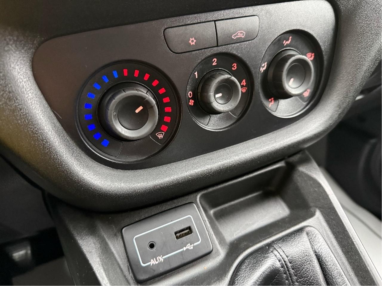 2019 RAM ProMaster City SLT Shelves Divider B.Cam CleanCarfax 1 Owner LowK Photo