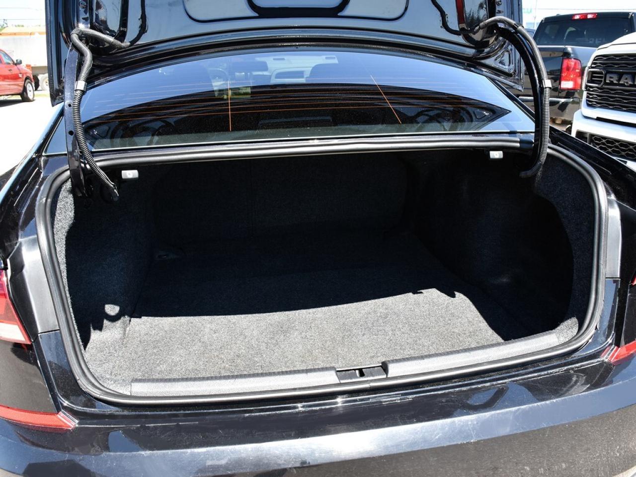 2020 Volkswagen Passat Comfortline ~Heated Seats ~Bluetooth ~Camera ~A/C Photo