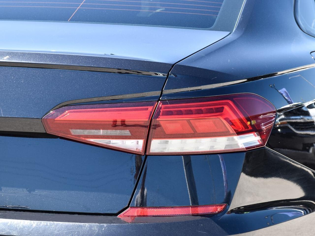 2020 Volkswagen Passat Comfortline ~Heated Seats ~Bluetooth ~Camera ~A/C Photo